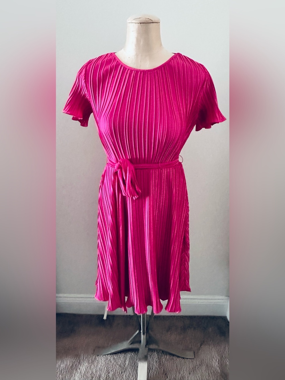 DKNY Bright Pink Pleated Short-Sleeve Dress